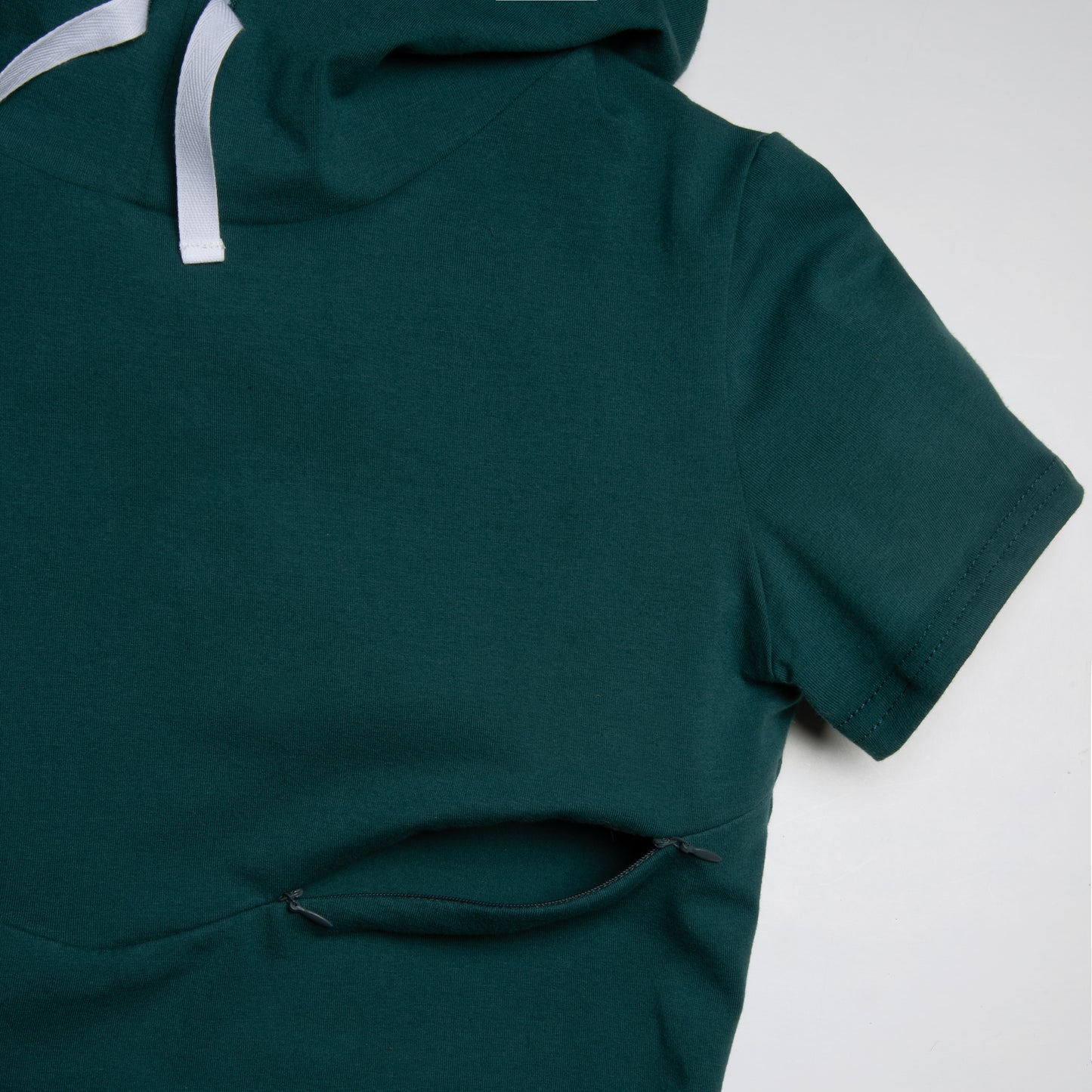 Robe à capuchon vert bleu sarcelle 3 en 1 maternité. allaitement et post partum Nine Clothing