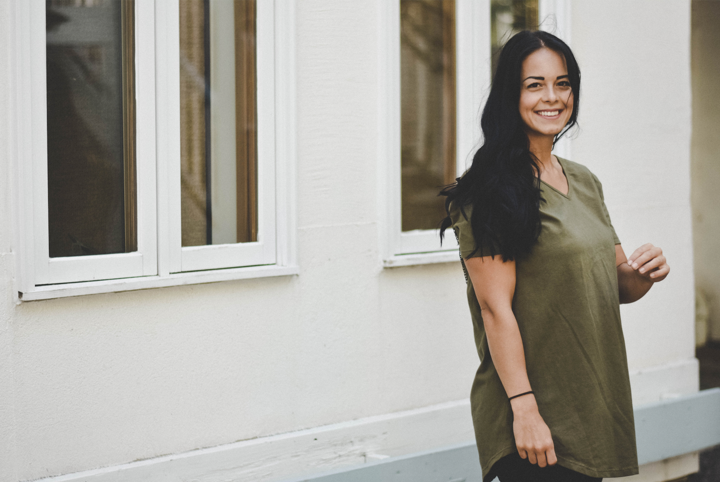 T-shirt khaki green reversible 3 in 1 maternity, nursing and postpartum Koallac