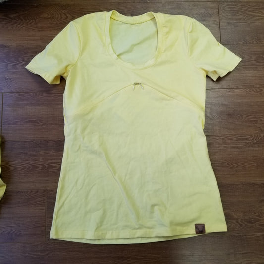 XSMALL - JAUNE t-shirt 3 en 1 maternité, allaitement, postpartum - Démo ( réf #313 )