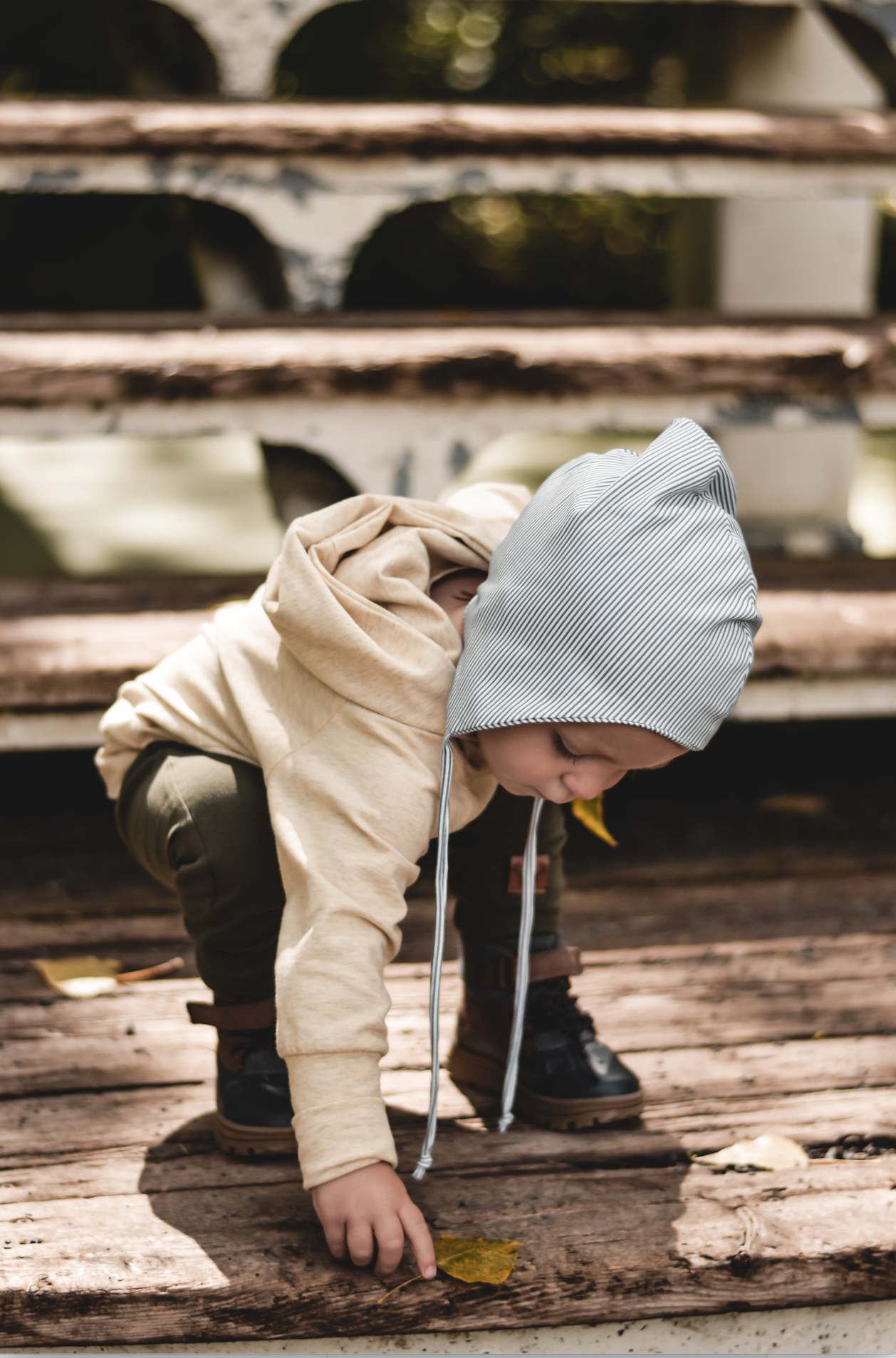 Bonnet rayé gris Nine Clothing pixie hat gray stripes