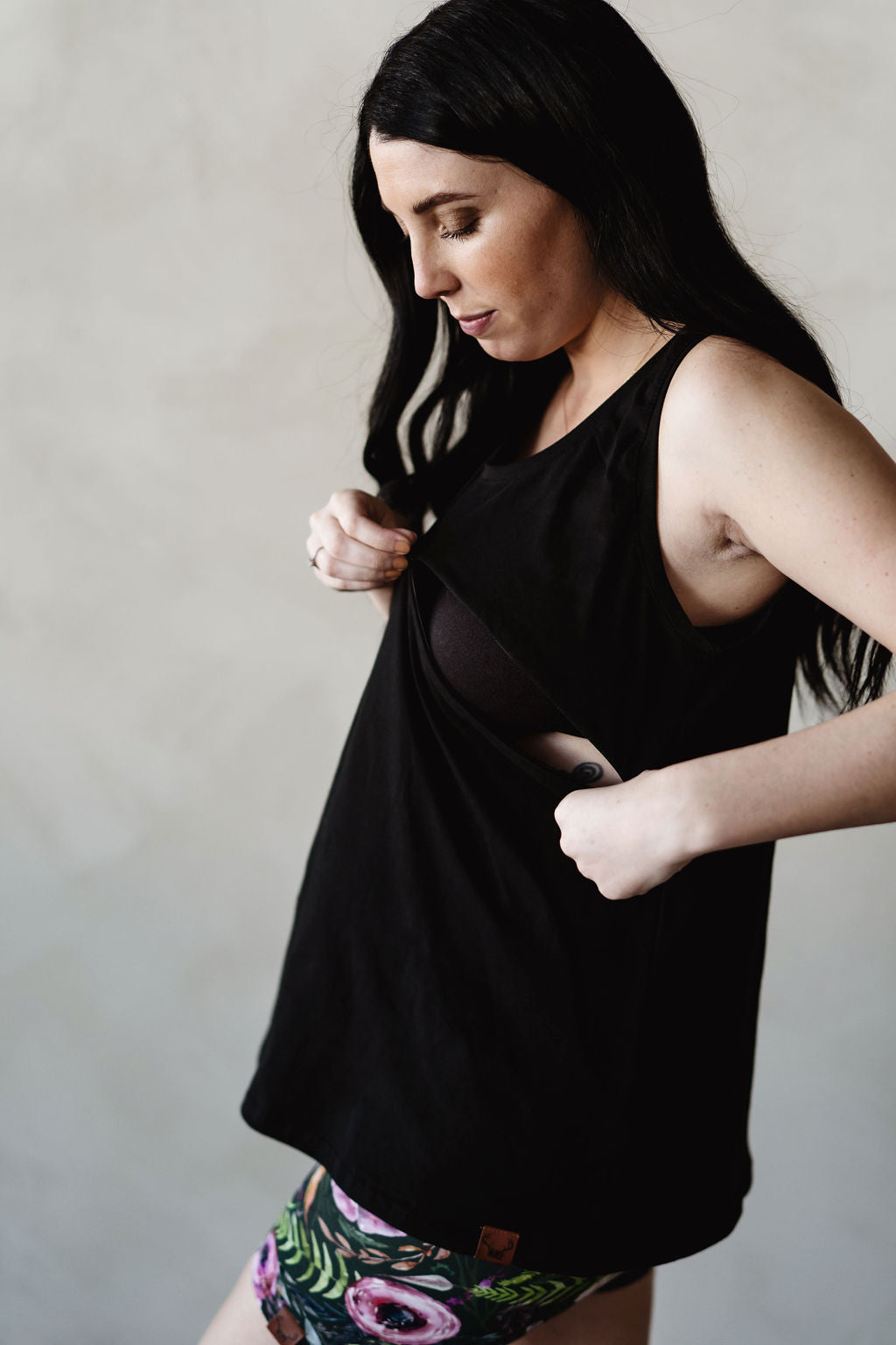 Loose fitting online nursing tank