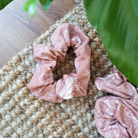ROSE FLOWERS elastic scrunchie