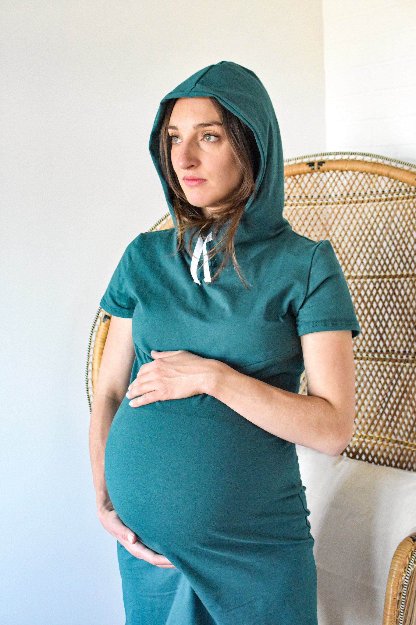 NOIRE RAYÉ BLANC - robe à col rond maternité, allaitement, postpartum