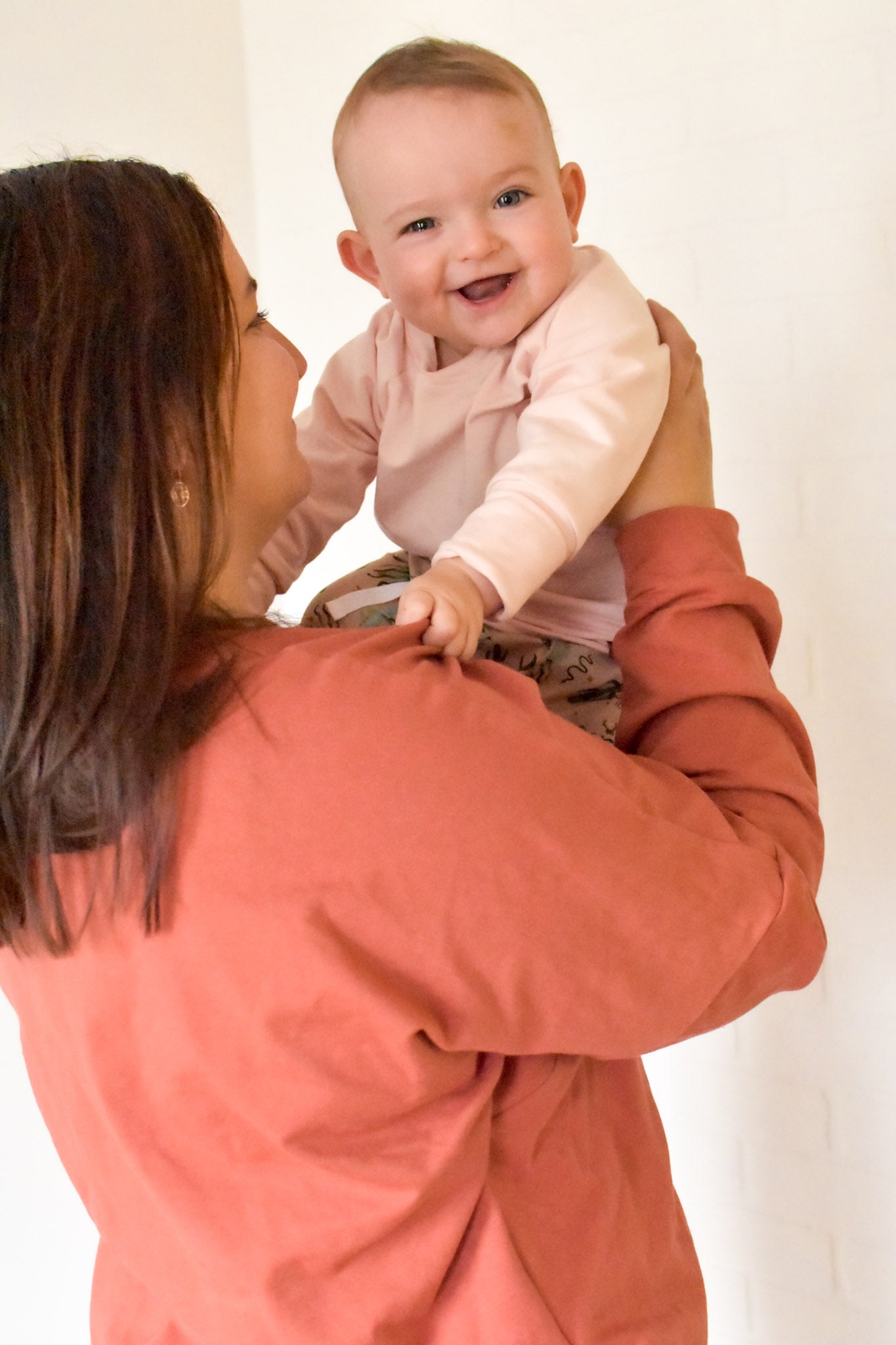 Maman et bébé  Sweater boyfriend rouille 3 en 1 maternité, allaitement et postpartum Nine Clothing