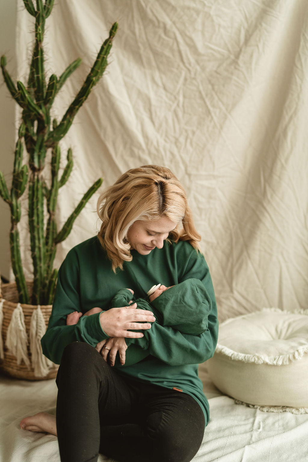  Sweater boyfriend vert cactus 3 en 1 maternité, allaitement et postpartum Nine Clothing