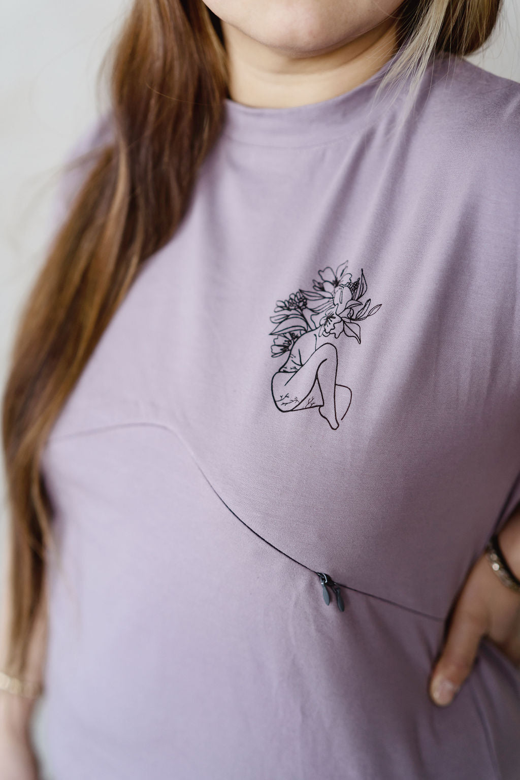 T-shirt mauve imprimé femme fleur 3 en 1 maternité, allaitement et postpartum Nine Clothing